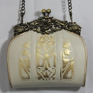 Patricia Nash Burnished Tooled Carmonita